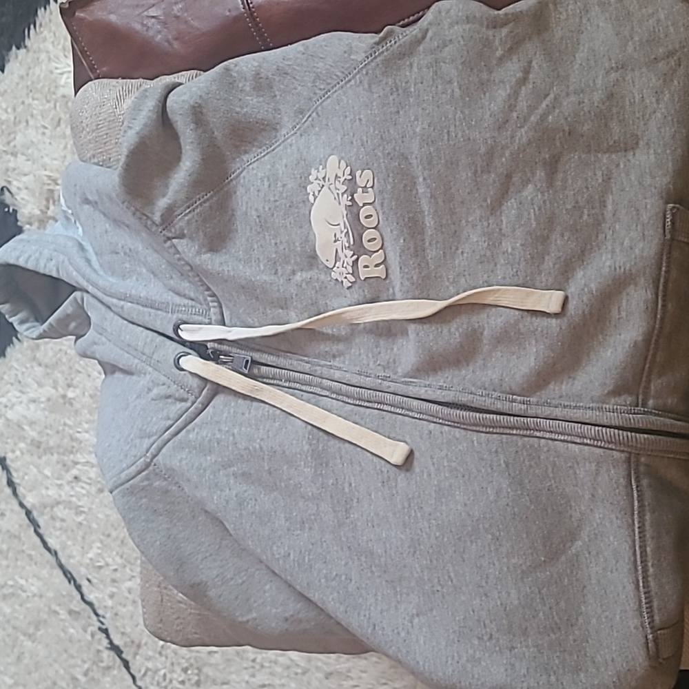 Roots hoodie